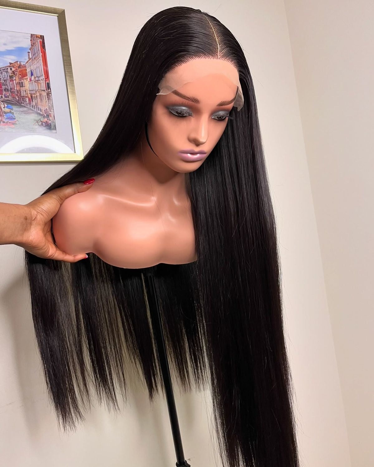 HD 13×4 Lace Frontal Wig – Bone Straight